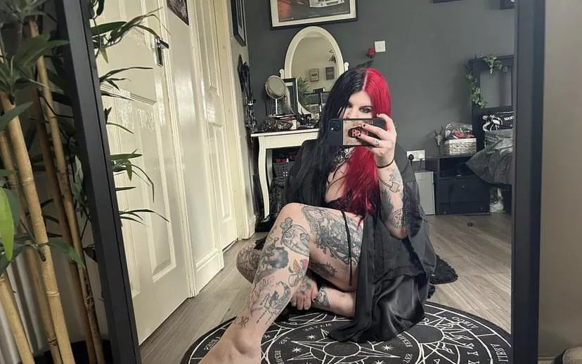 Can I be your new mistress?