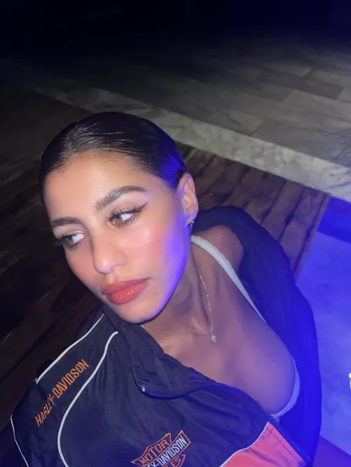 Do you like Egyptians 😏 [18f]