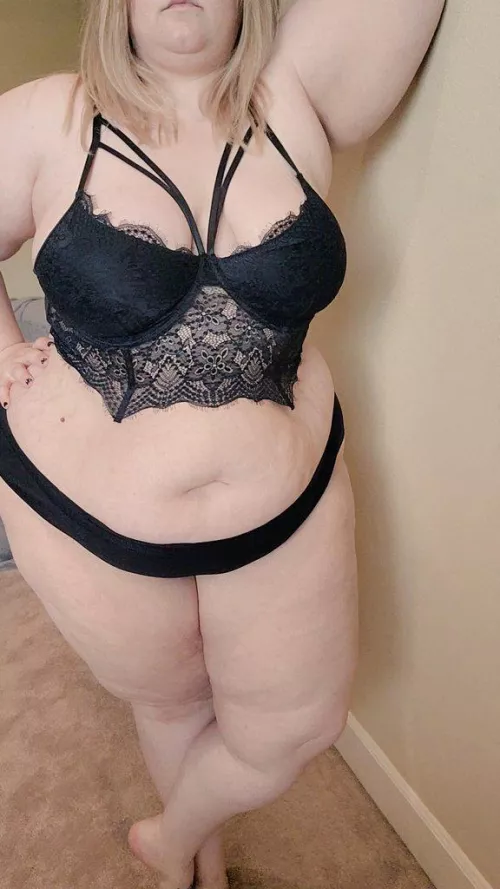 Do you like my mini corset?