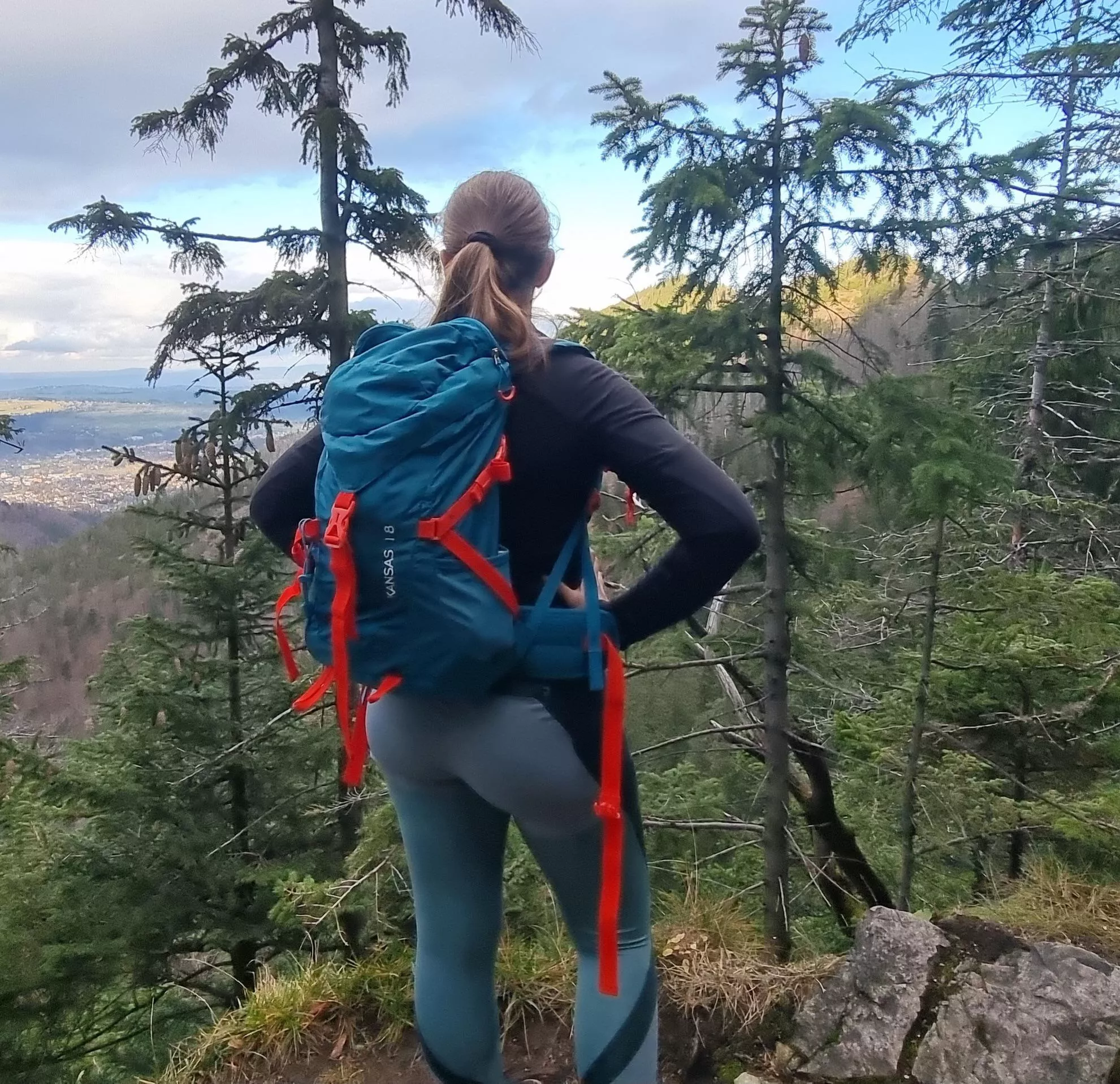 Hiking in my favourite leggings