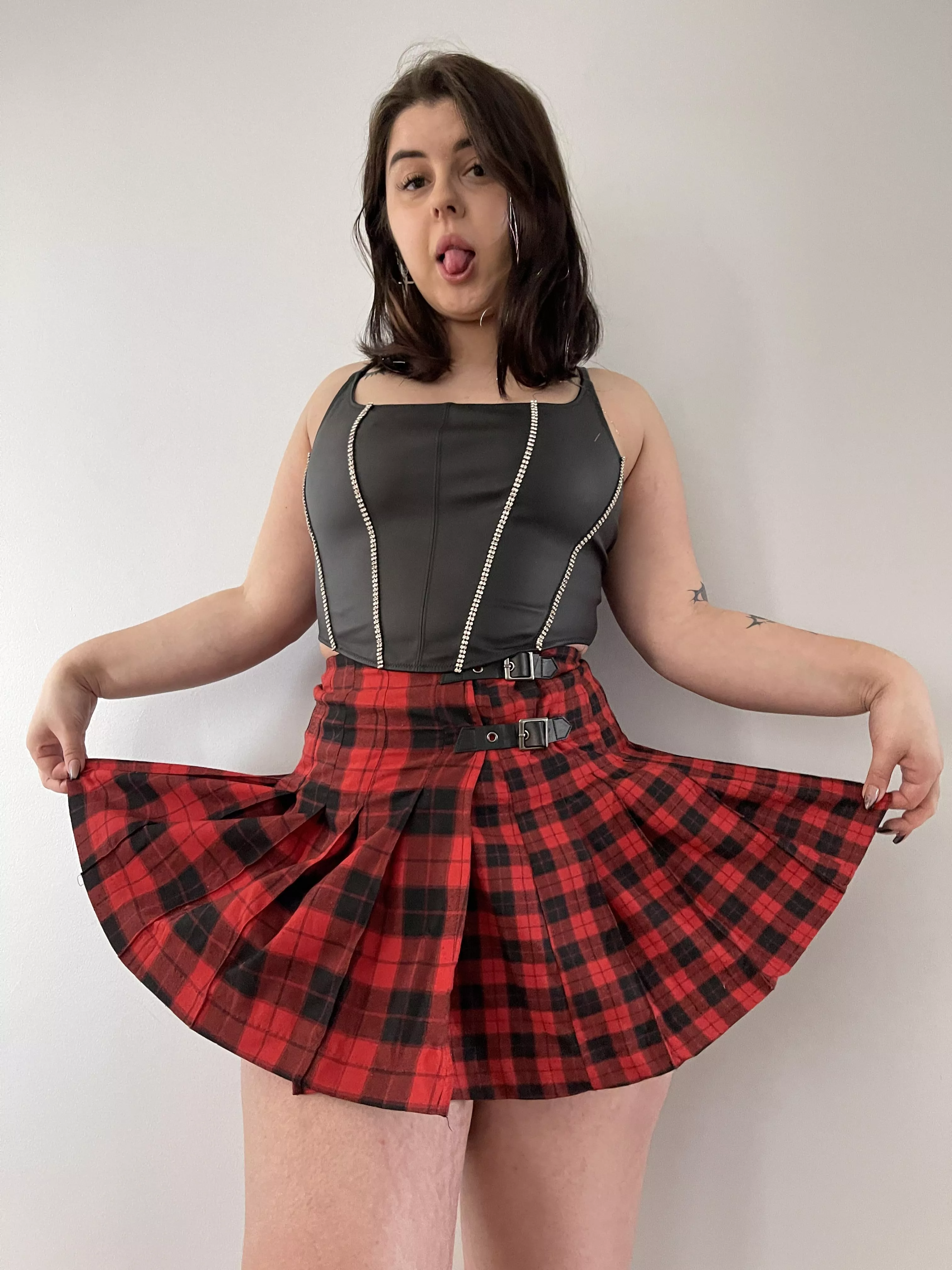 I want you to touch and fuck my ass until I'm screaming in pleasure