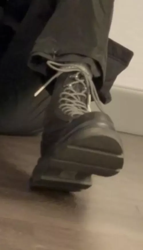 ID on these boots?