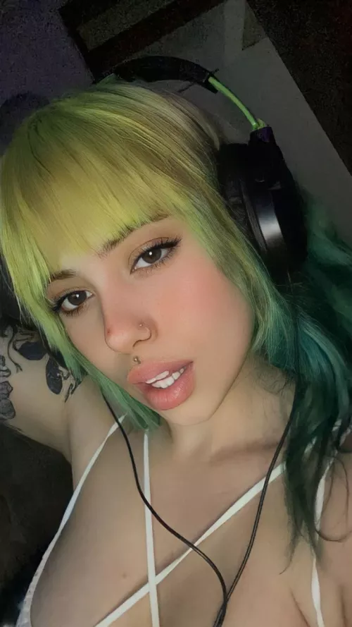 If I were a vampire, would you let me suck you?😏