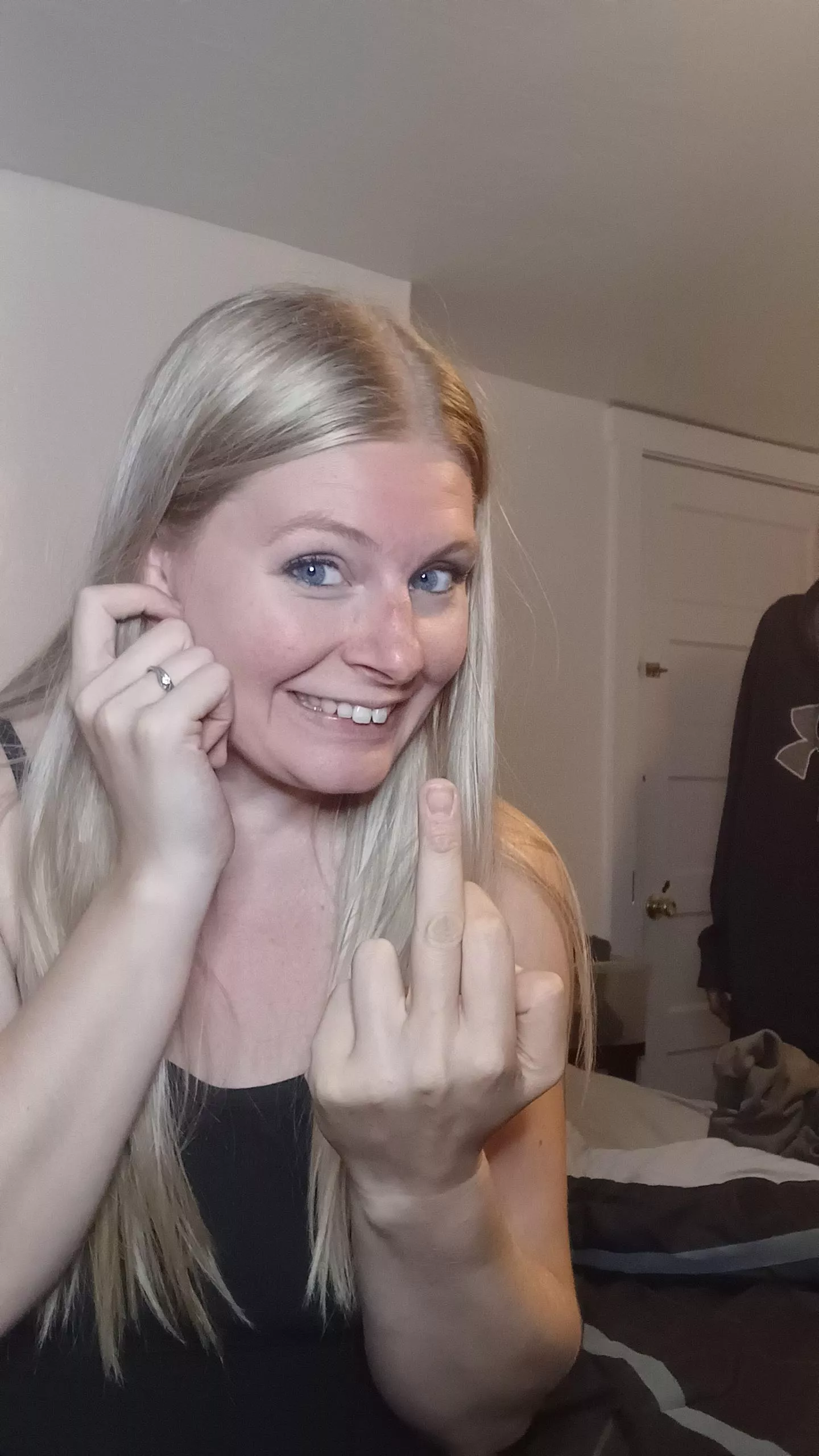 Promos this week. Discount sub. Come get me naked