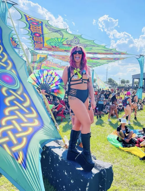 Take my ass to shambhala 🍑