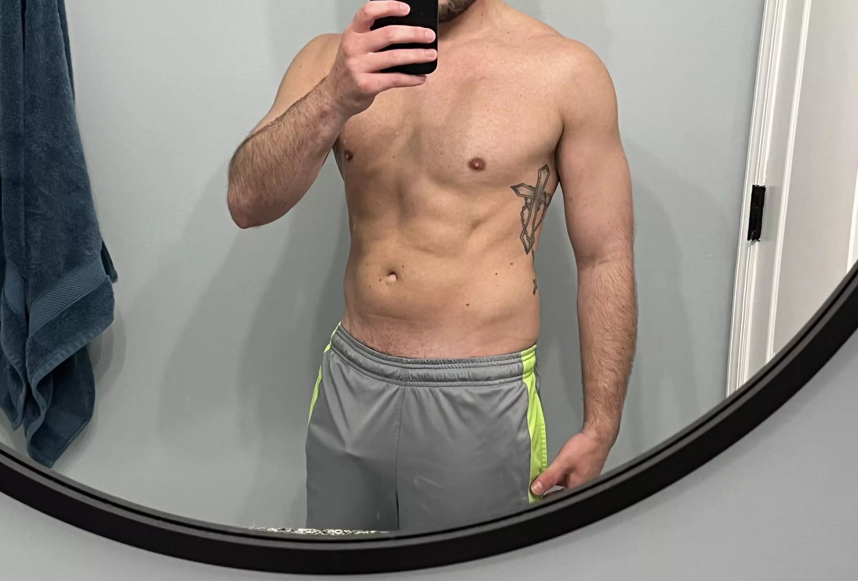 Who wants to get clean the dirty all over again after our workout? [m]