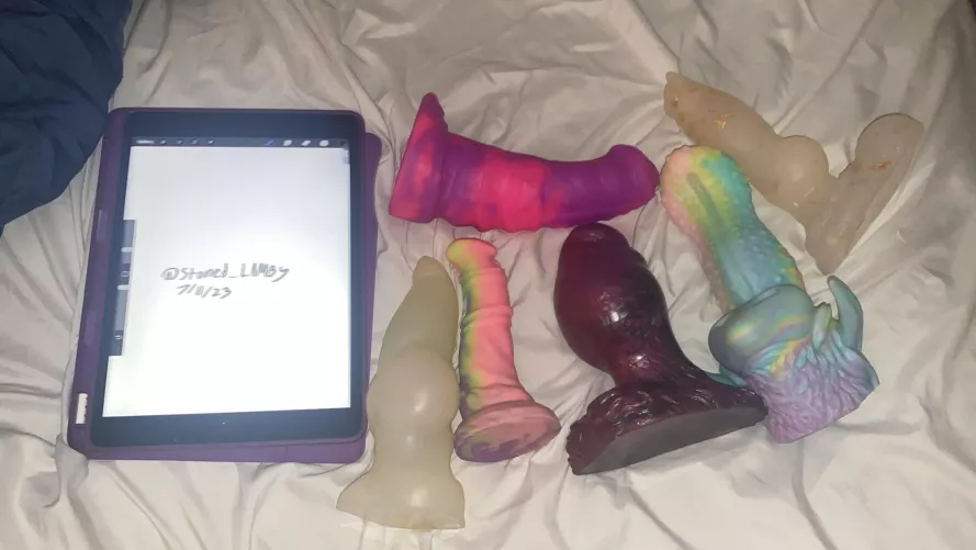 wts/wtt bd and indie toys !! ttc real gold pour specs and prices in comments not picky w trades !! hpe priority tho