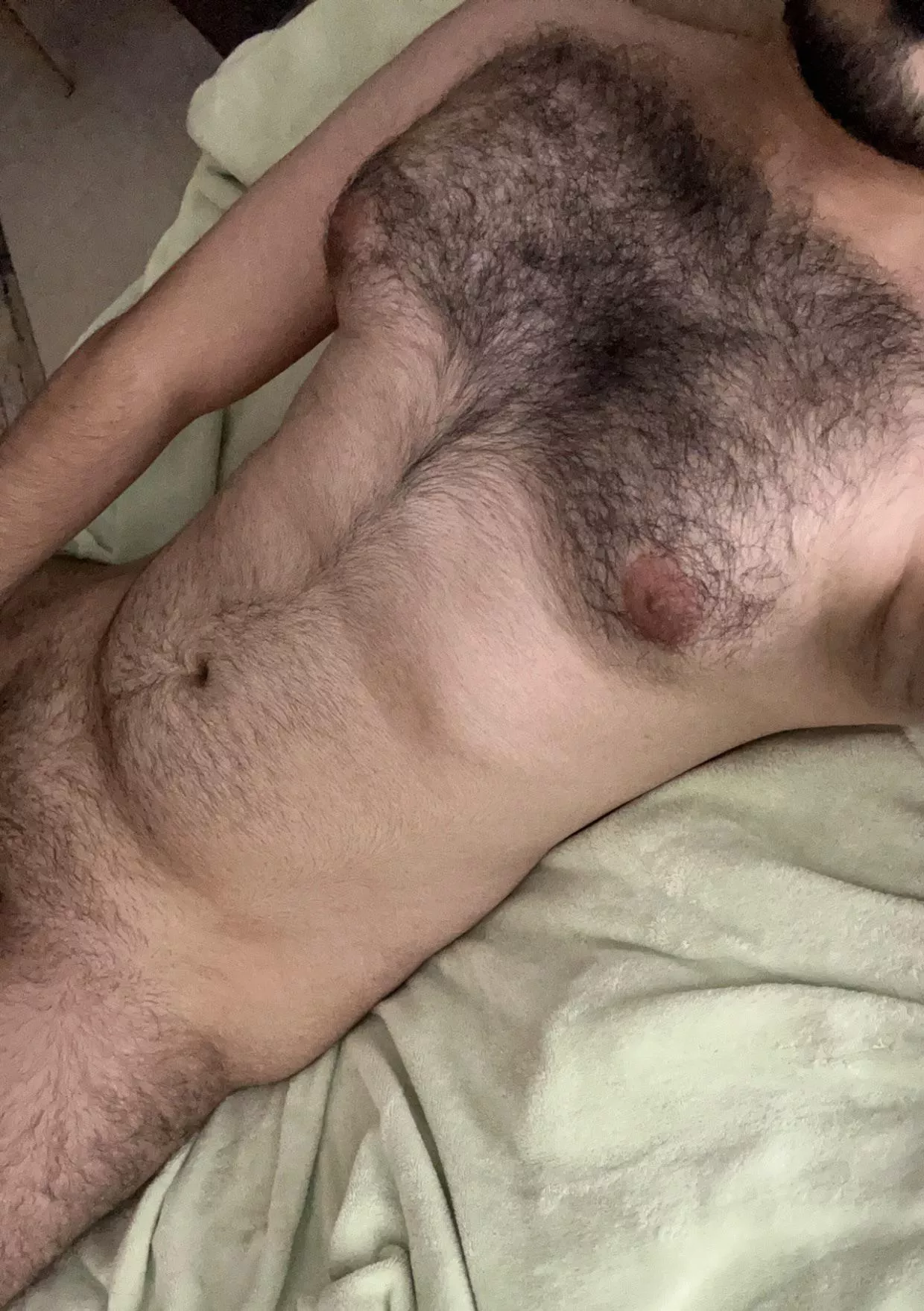 27 Snapchat is in the bio .