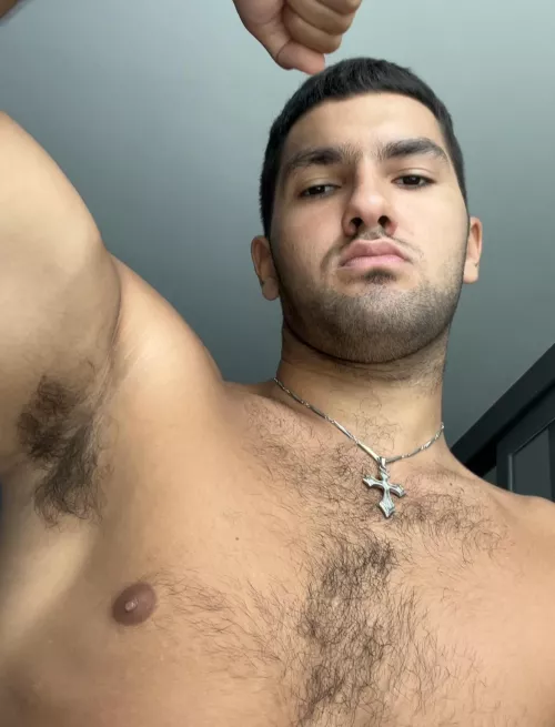 Bury your face in there boy