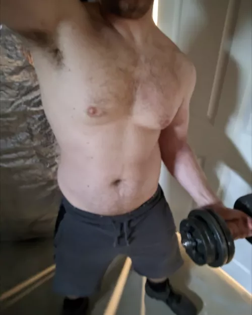 Dad gets his pump in (36)