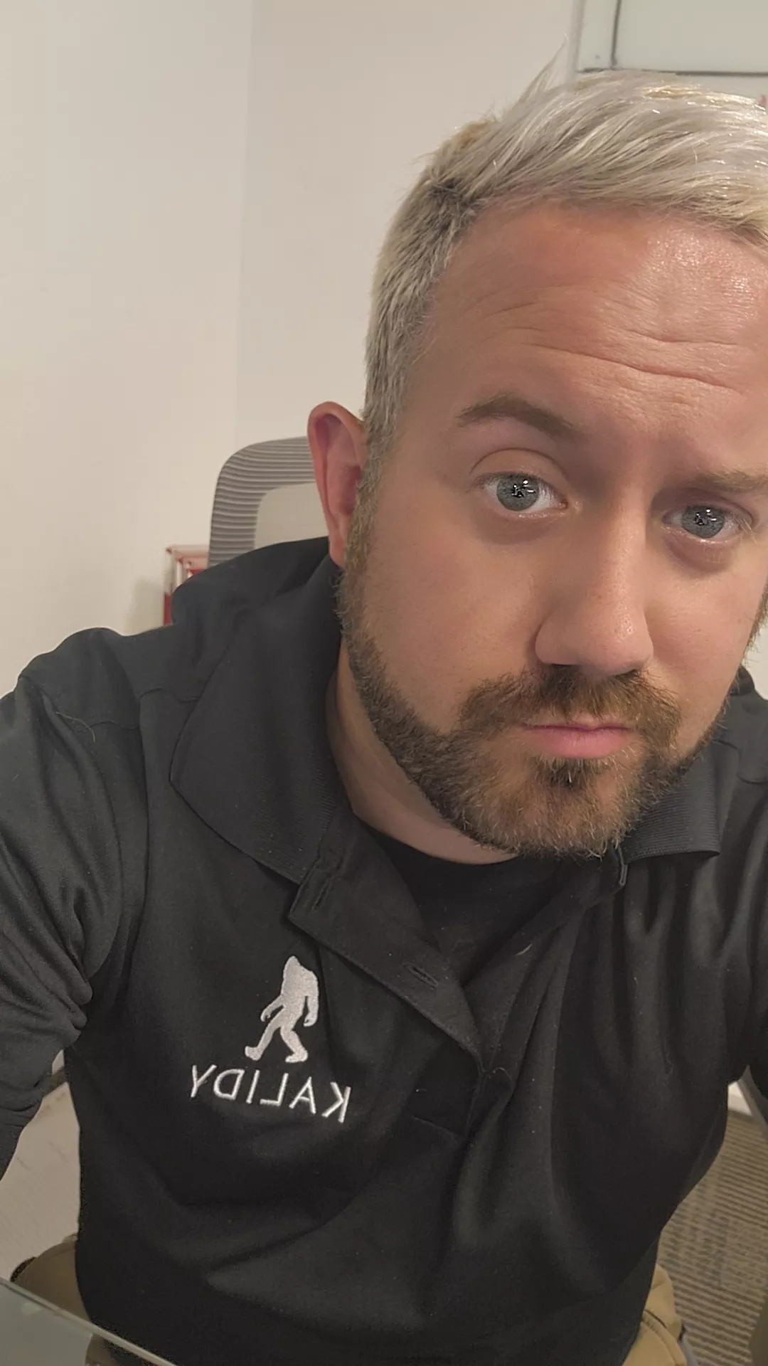 Expanding my chat circle. Expanding my chat circle.