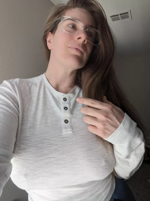 I have an interview! Do you think I'll get it wearing this? 👀😜