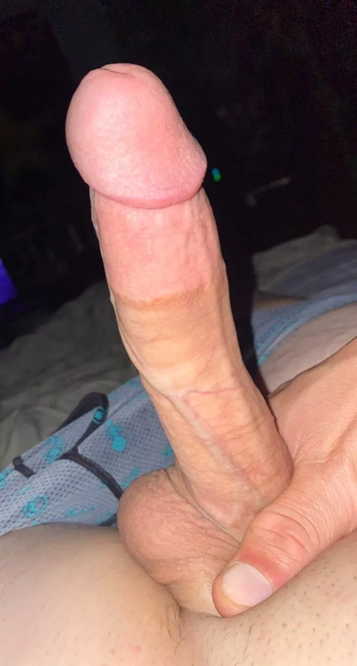 playing apex when i'd rather be playing with you