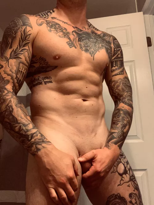 Post workout flex (m)