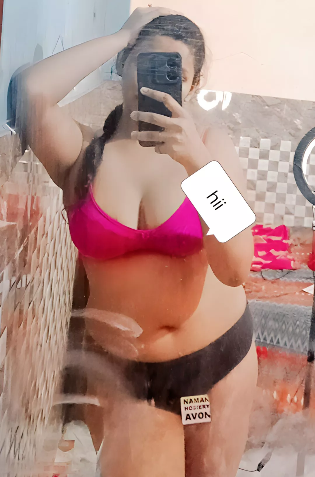 Reblog this to see which follower will send you the naughtiest selife!🙈🥵[F]