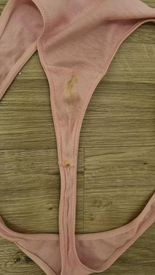 This thong has been sitting nice and tight on all my holes 😈 DM if interested!