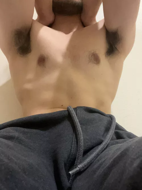 Want someone to workship this pits and workship someone! DMs open