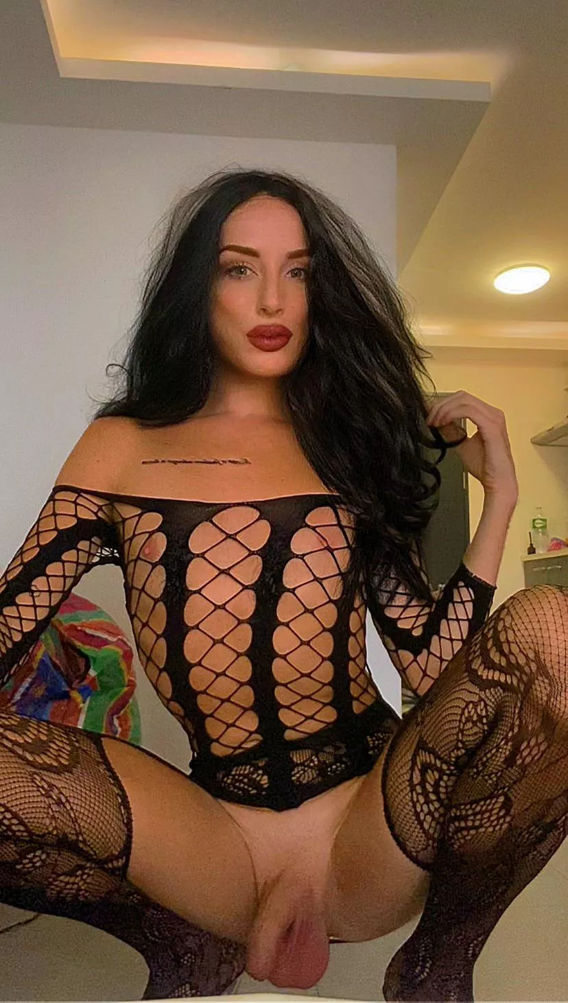 Would you let me be your mummy 😈🏳️‍⚧️🇬🇧