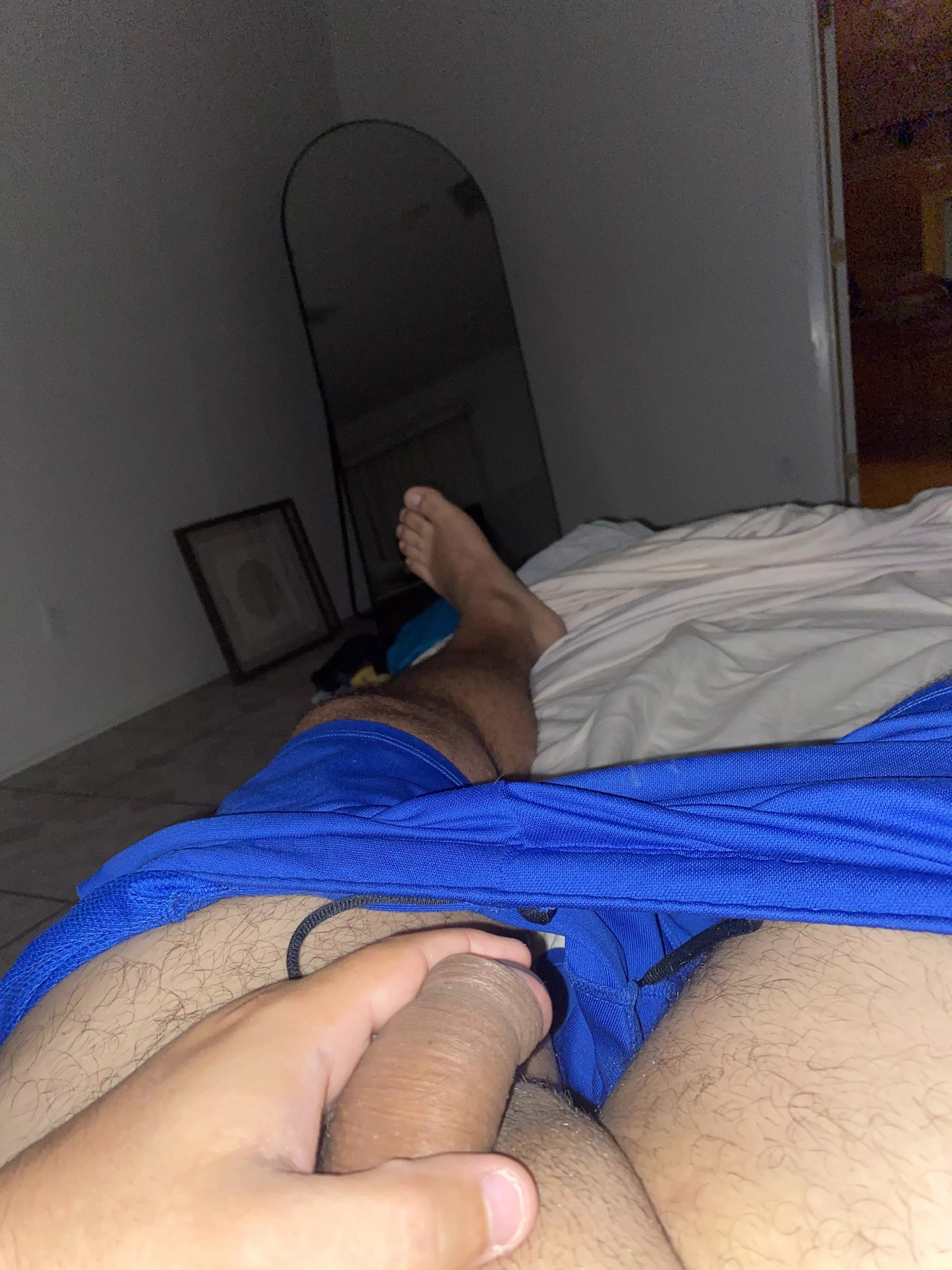 Anyone want to make me cum?