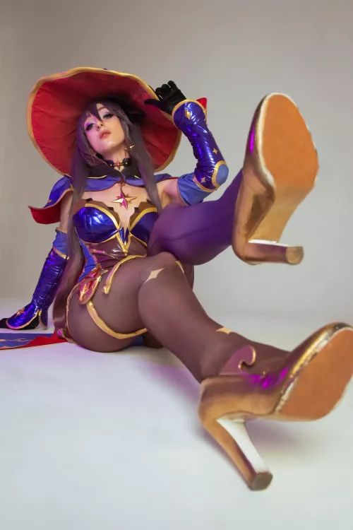 Mona (Genshin Impact), cosplay by Sevir_cosplay