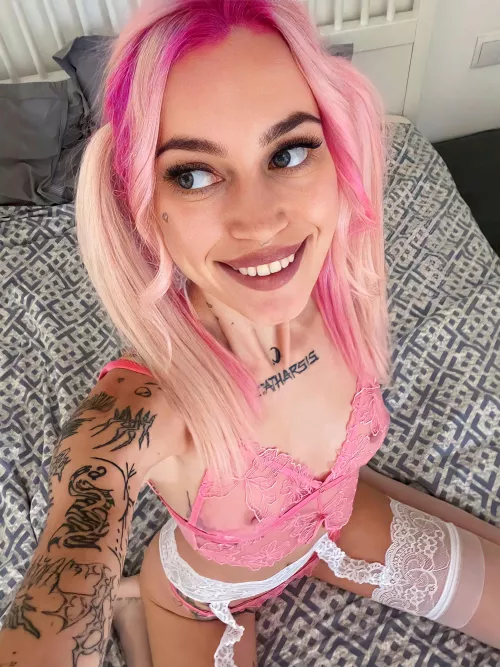 My eyes are up here ;)