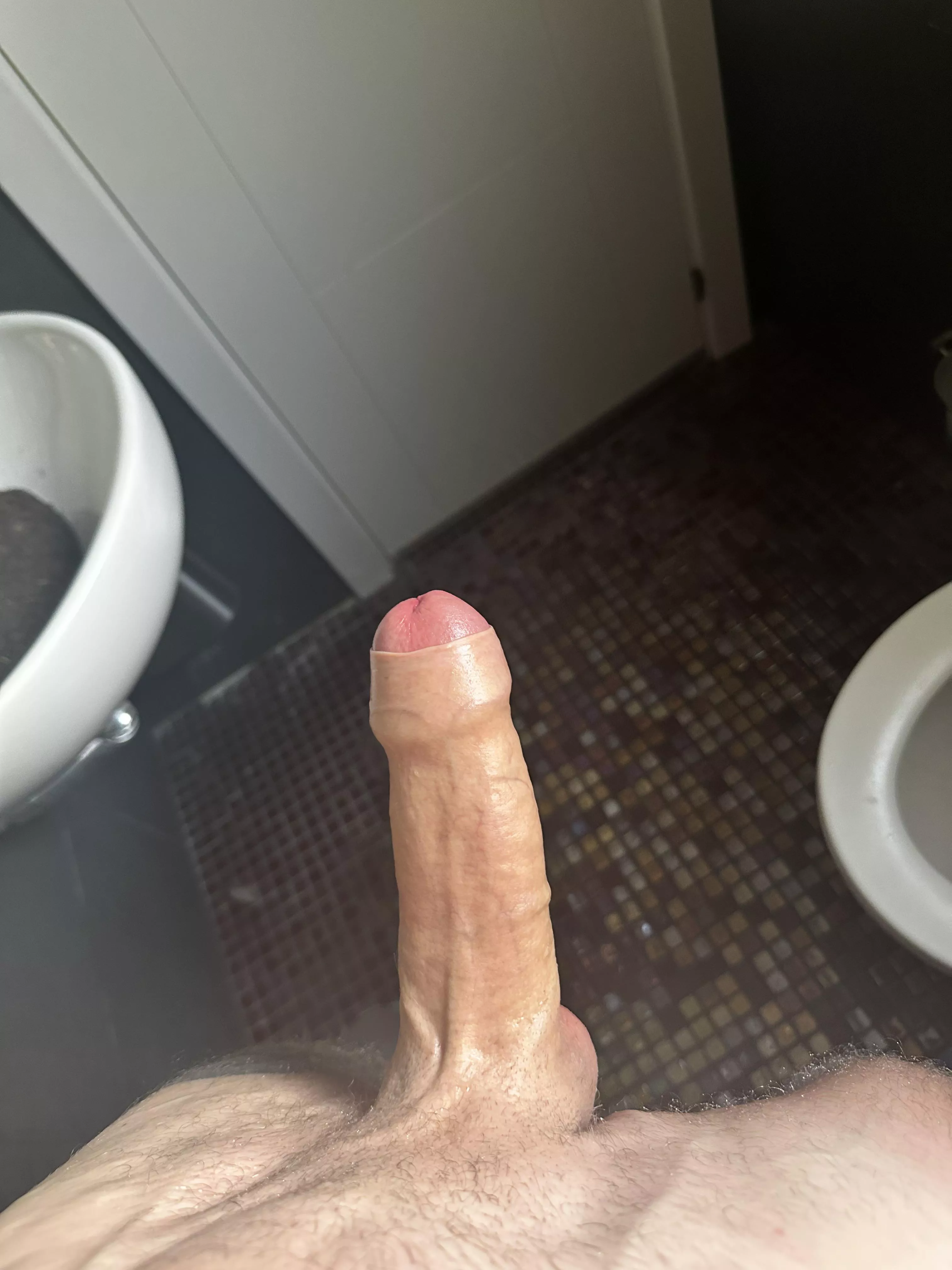 Veiny foreskin
