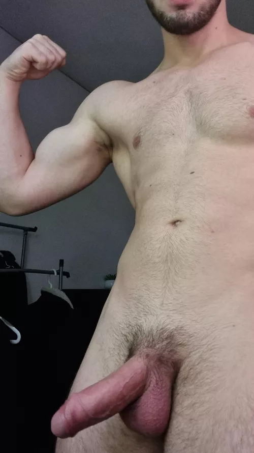 Would older guys suck my boy teen cock?