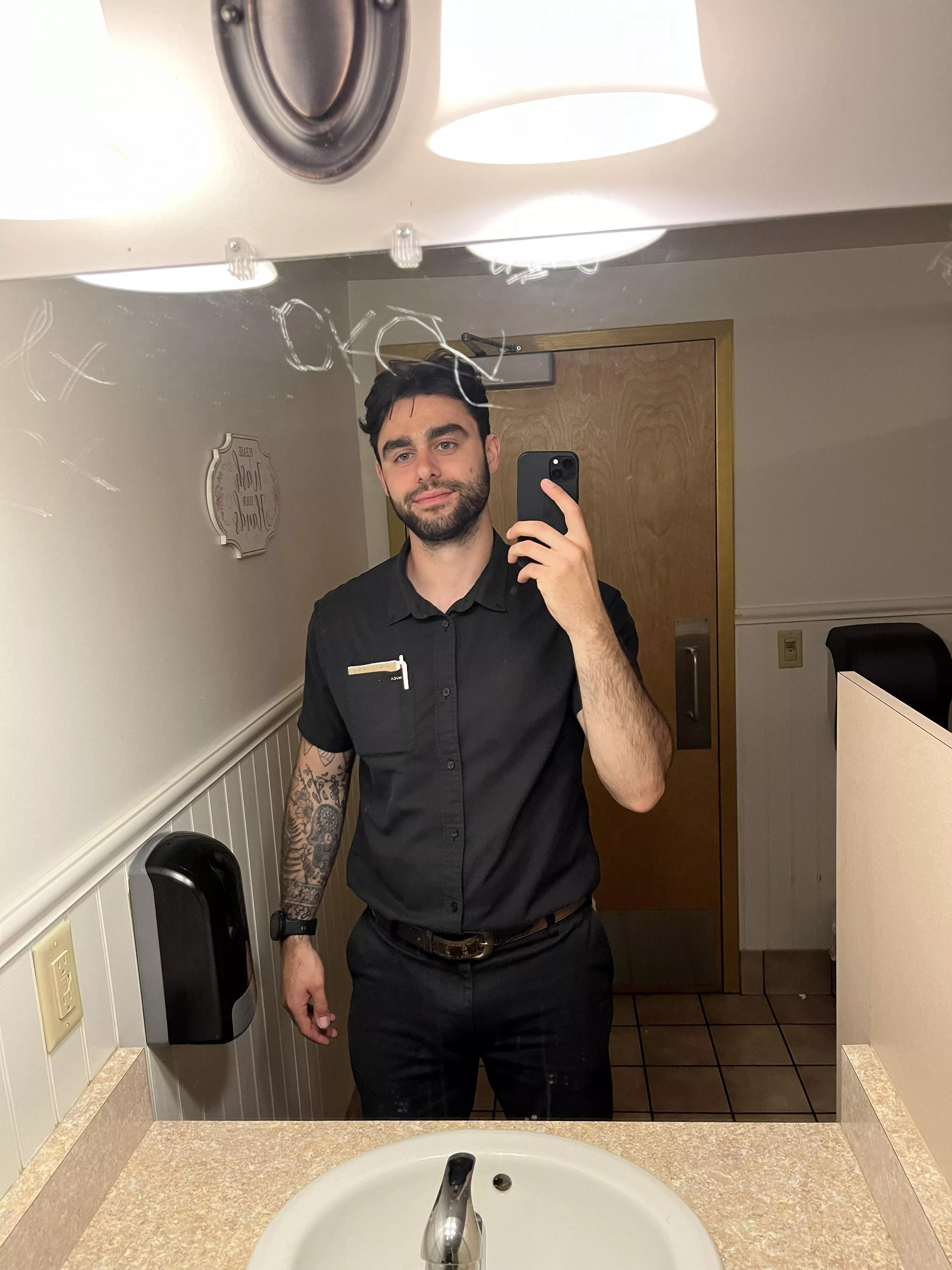 Yes Kathleen, I’ll have your mimosa in just a second 😂