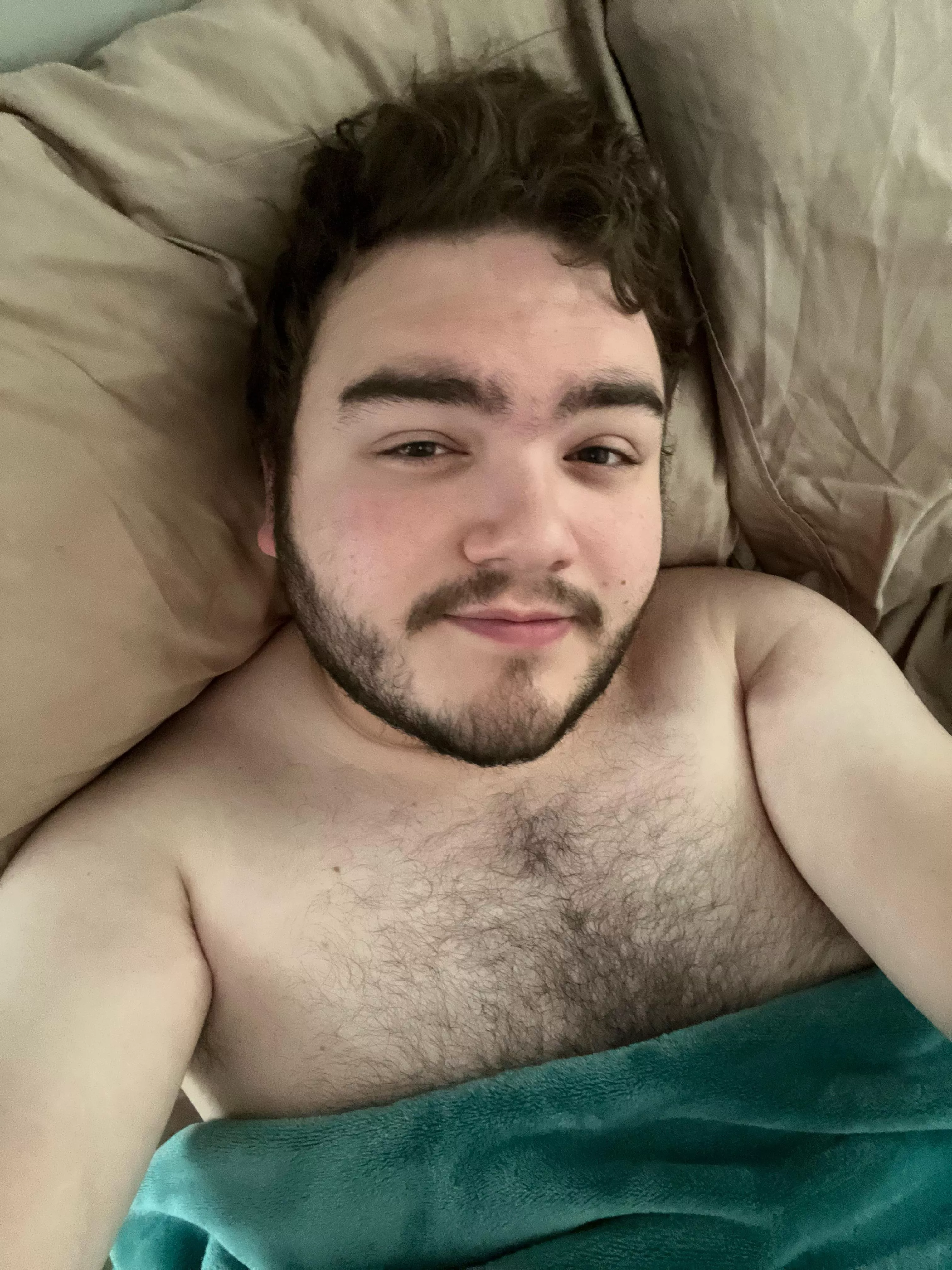 25 from Canada. Yesterday was my birthday. Spoil me?