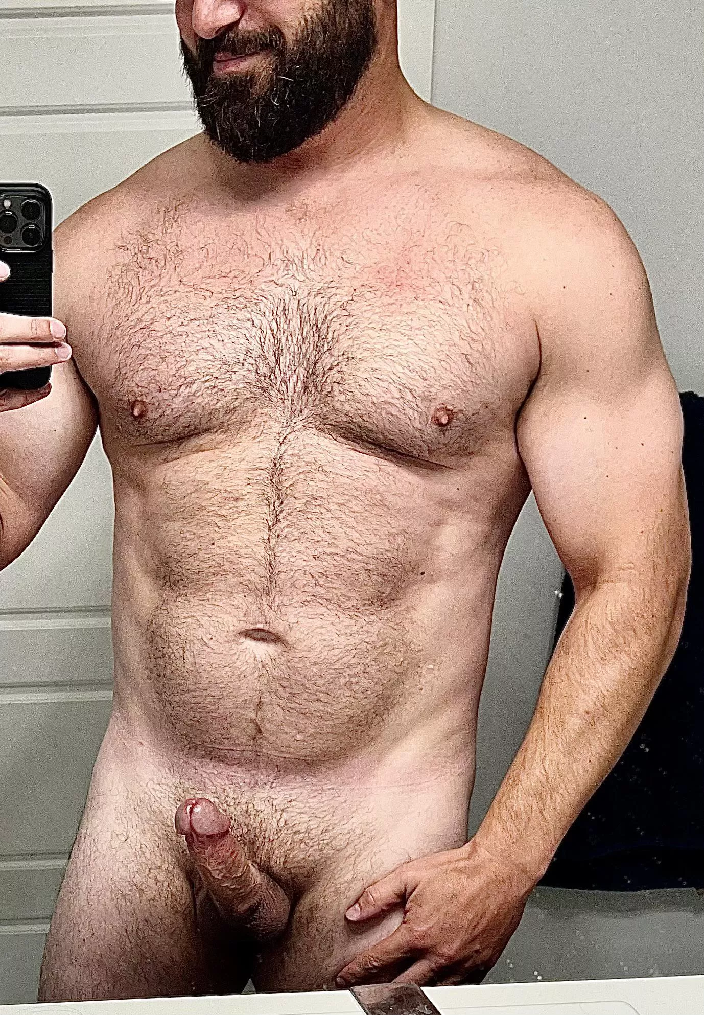 Feels good to be back in the gym consistently!