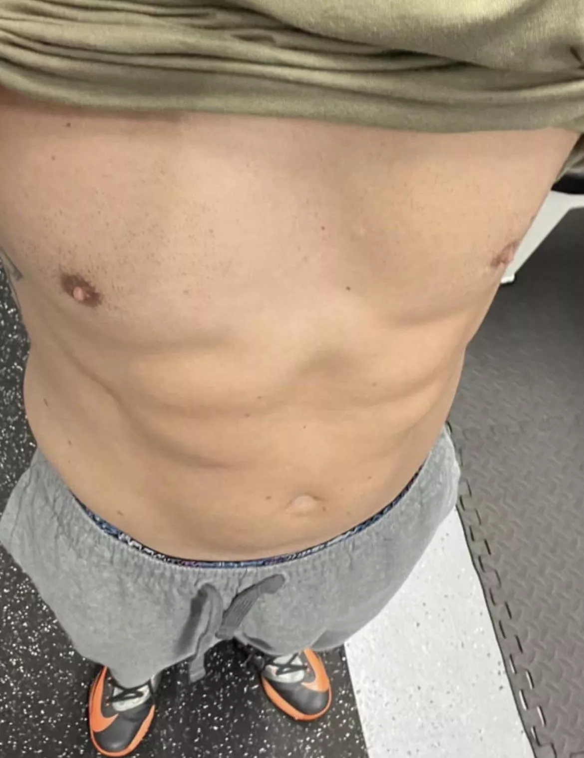Grey sweats 😉 [m]
