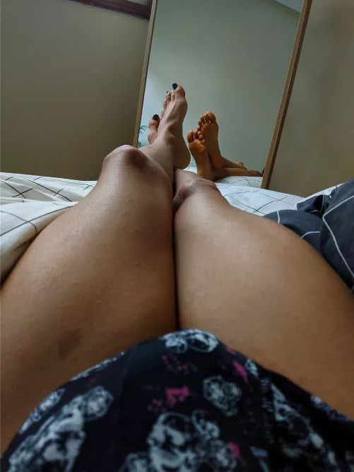 I wake up so horny with all your comments and DMs. love you guys!