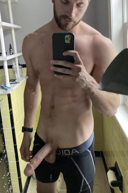 If I woke up horny would you help drain me?