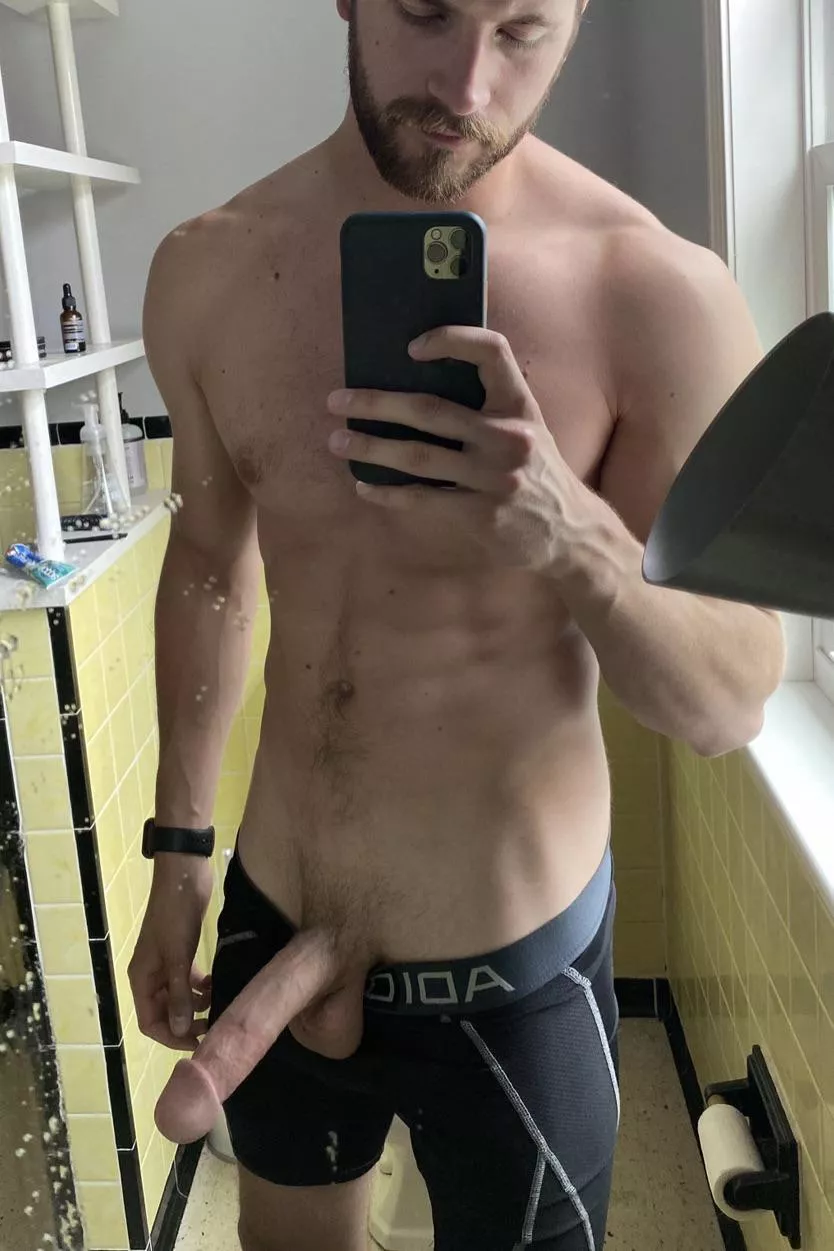 If I woke up horny would you help drain me?