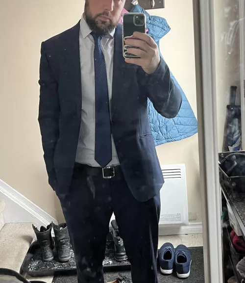 Let’s how long you’d keep me dressed 😘