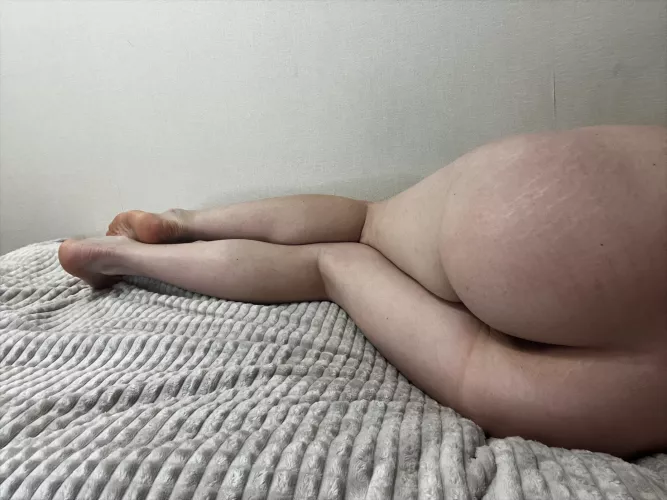 my legs will please you today