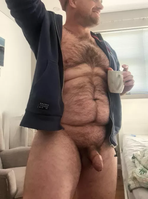 Say hi if you like dad bods, dumb jokes and dessert