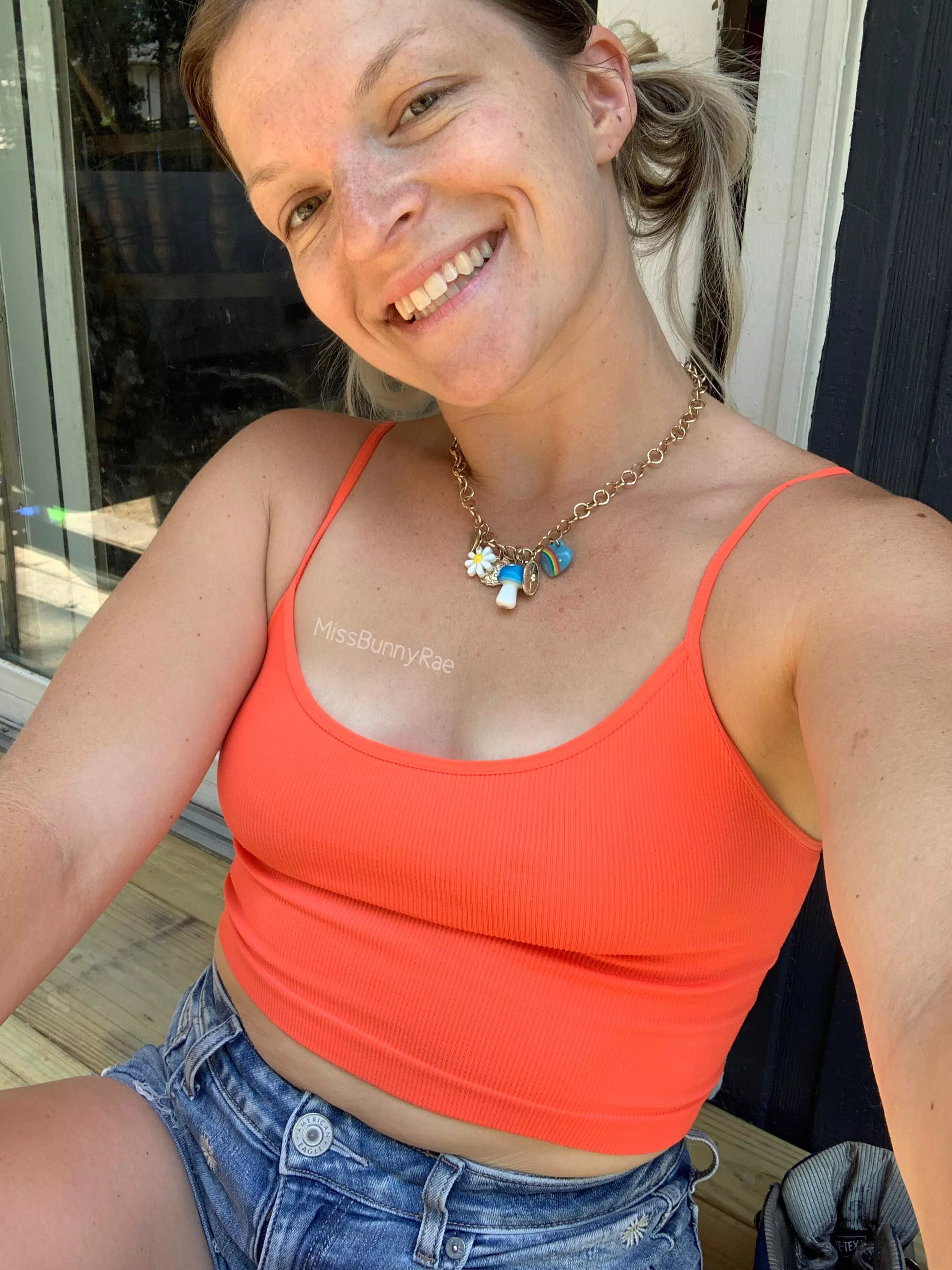 Does this neon orange look good on me