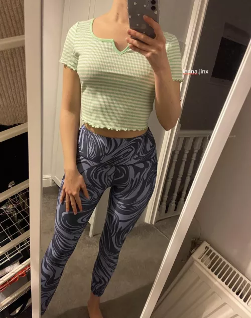 Marble print leggings 🥰OC