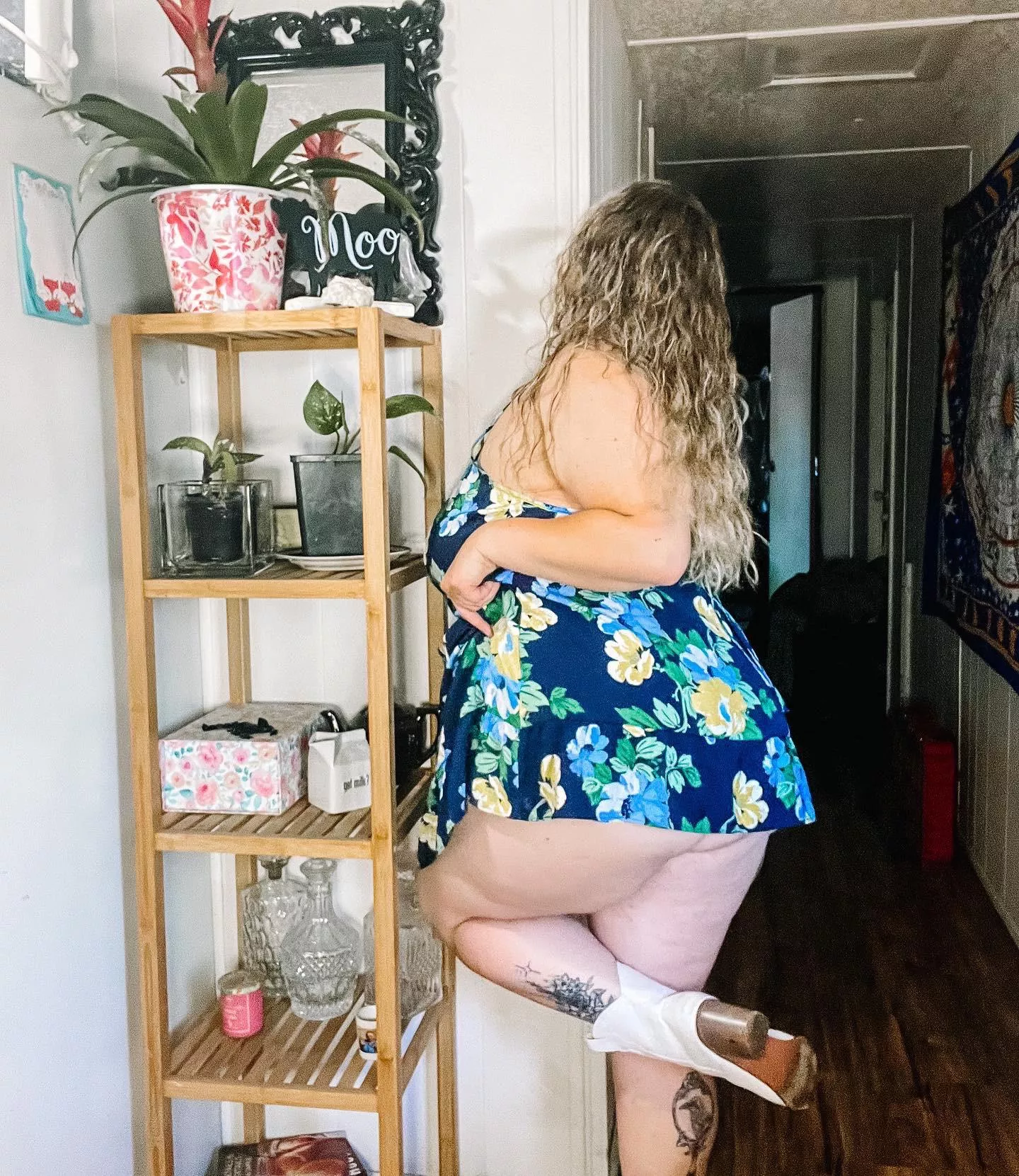 Trying to see what’s under??! 😝