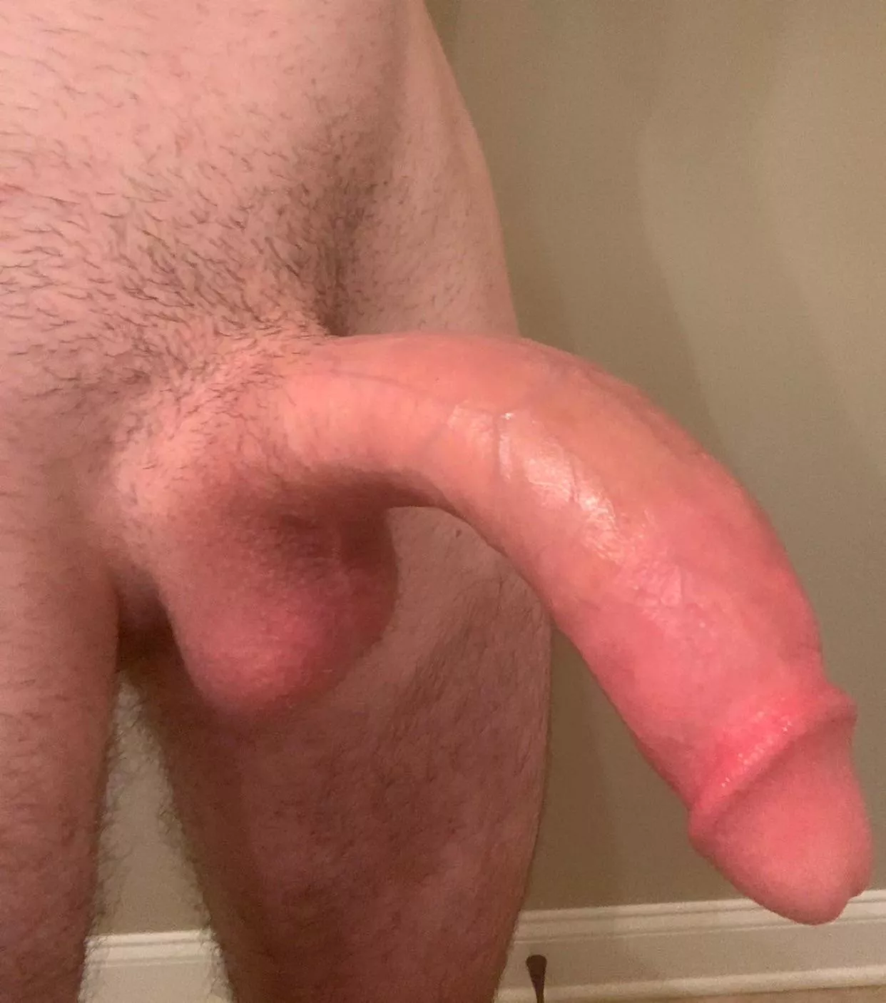 Who wants to get railed by this monster cock? 👀