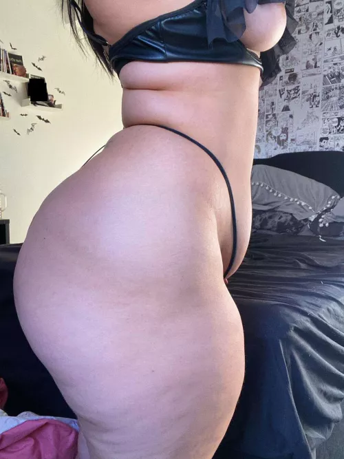 Be careful, you’re not allowed to pull out once you slide in <3