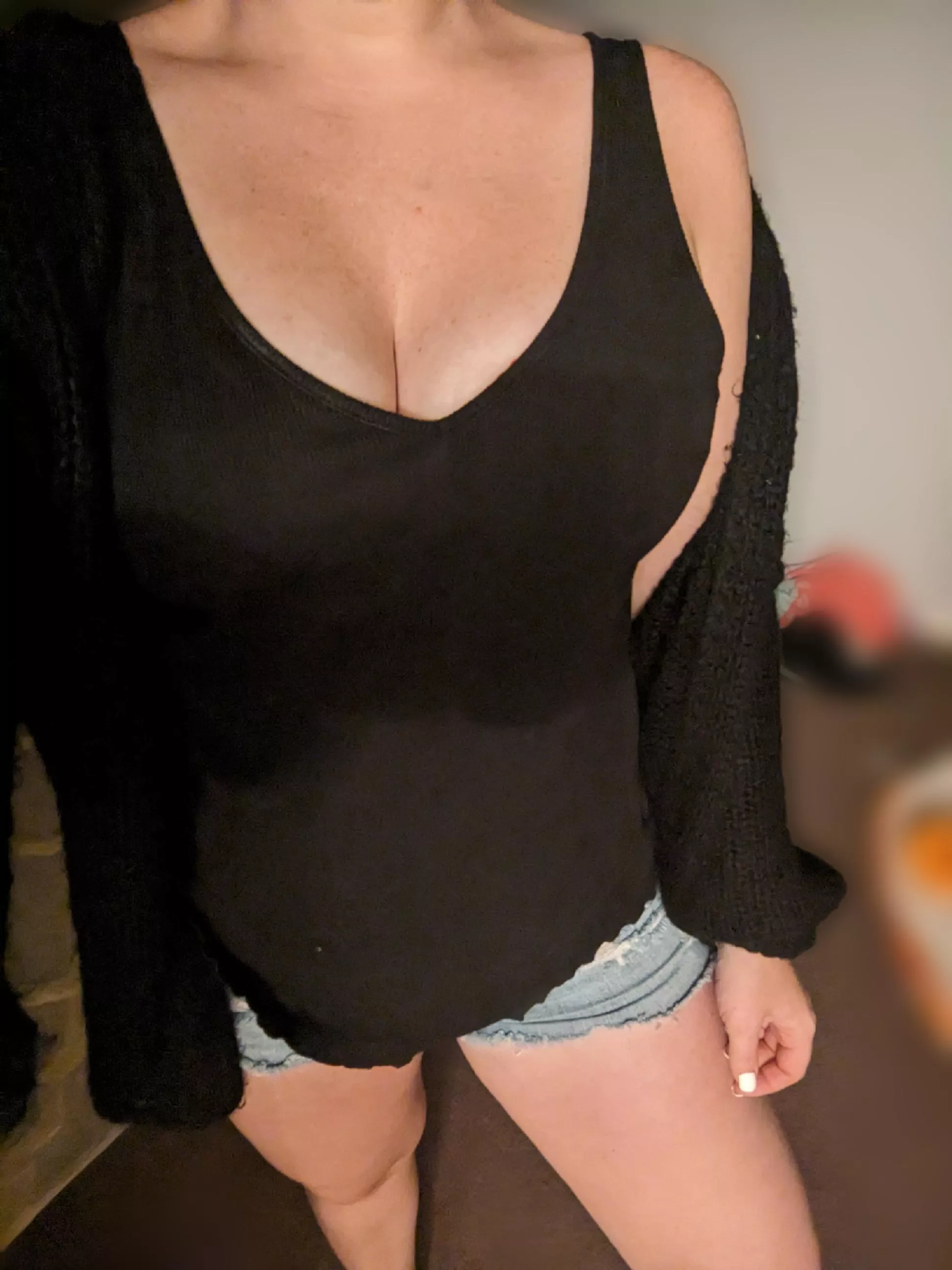 It's raining outside, come play with my tits in bed