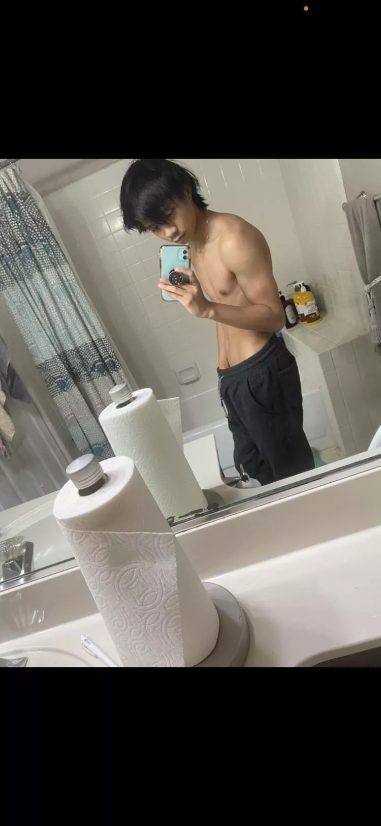 Mirror selfies because bored :p