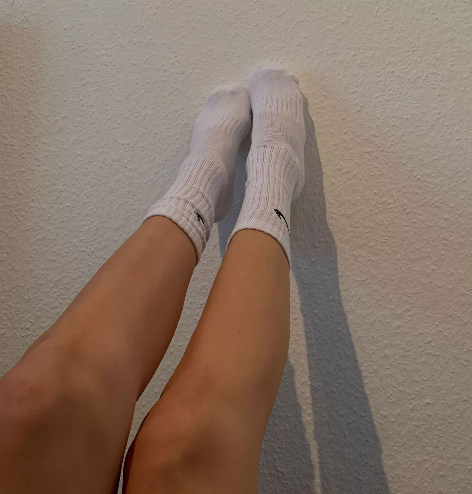 Nothing to see here, just a cute girl in gorgeous socks🤤