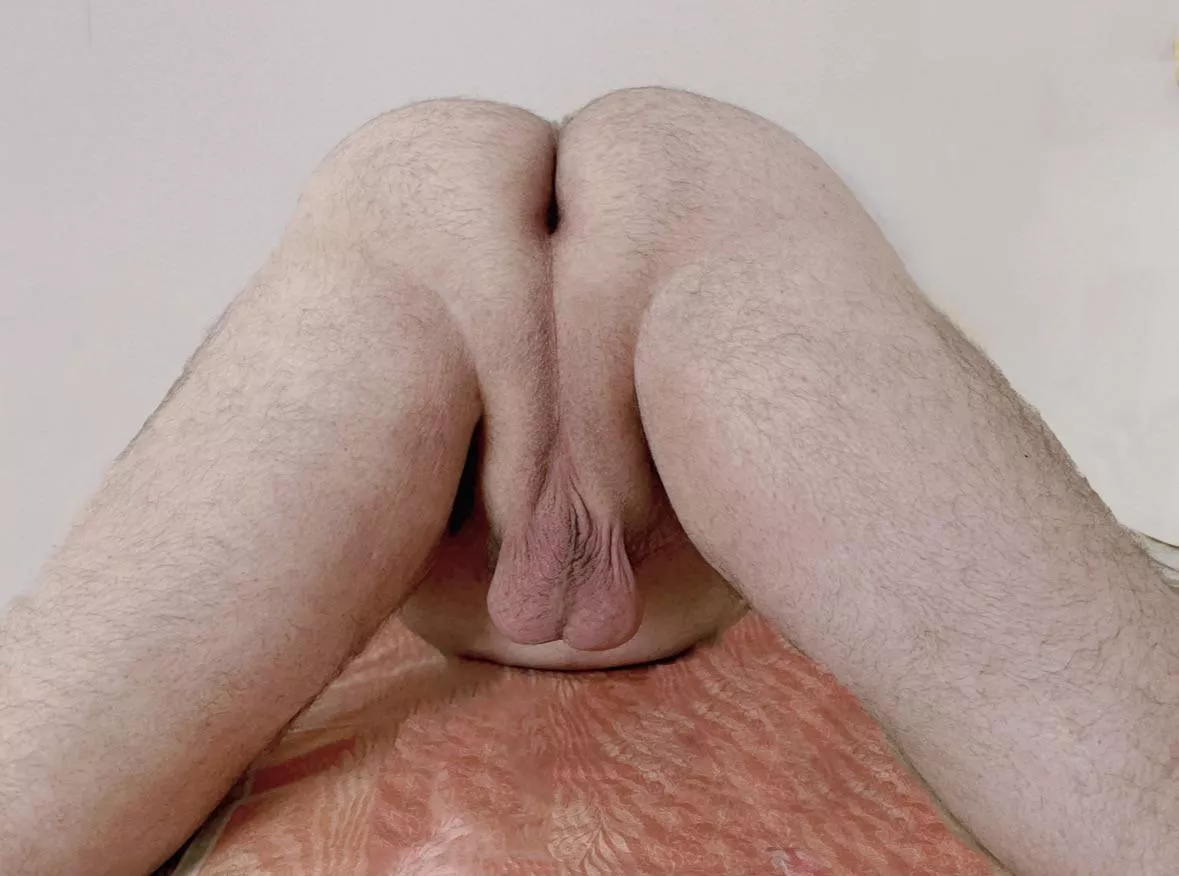 So, what would you do with my ass? 🍑 DM me