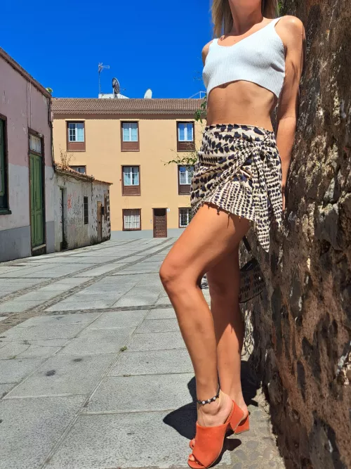 This is my favorite sub for posting daily outfits