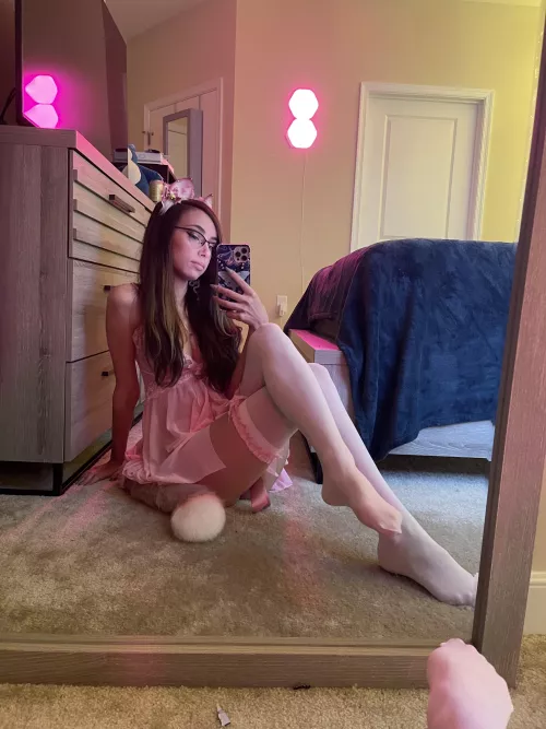 Thought these socks looked cute with this outfit 😉