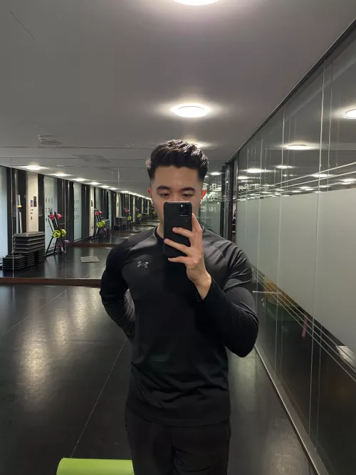 10 months into training, how do you rate my physique?