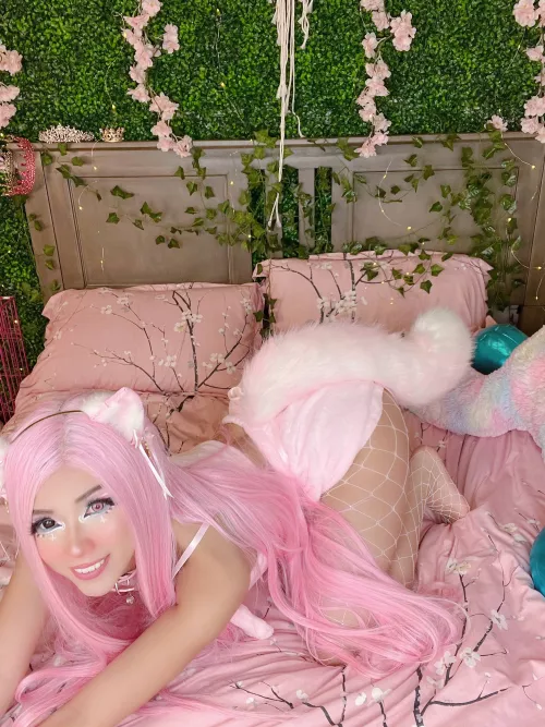 Babe always ready to suck your balls🤭